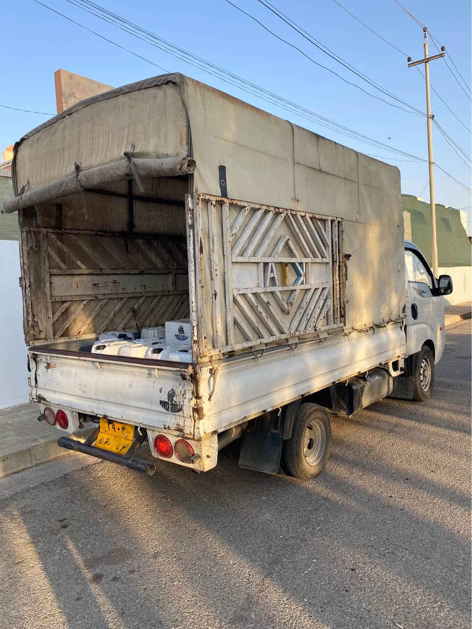 کیا مۆدیلی ٢٠٠٨ ، بێ دەعم بێ لێدراو ، بەشەرتی بەناوکردن، گێڕو مەکینەو ئەکسل بەشەرت . سعری ٨٠$

*********** أربيل, العراق
