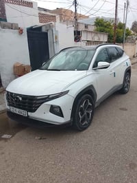 توسان فول موصافات لمتدد  موديل 24رقم بغداد  السعر 220وبيه مجال للستفسا...