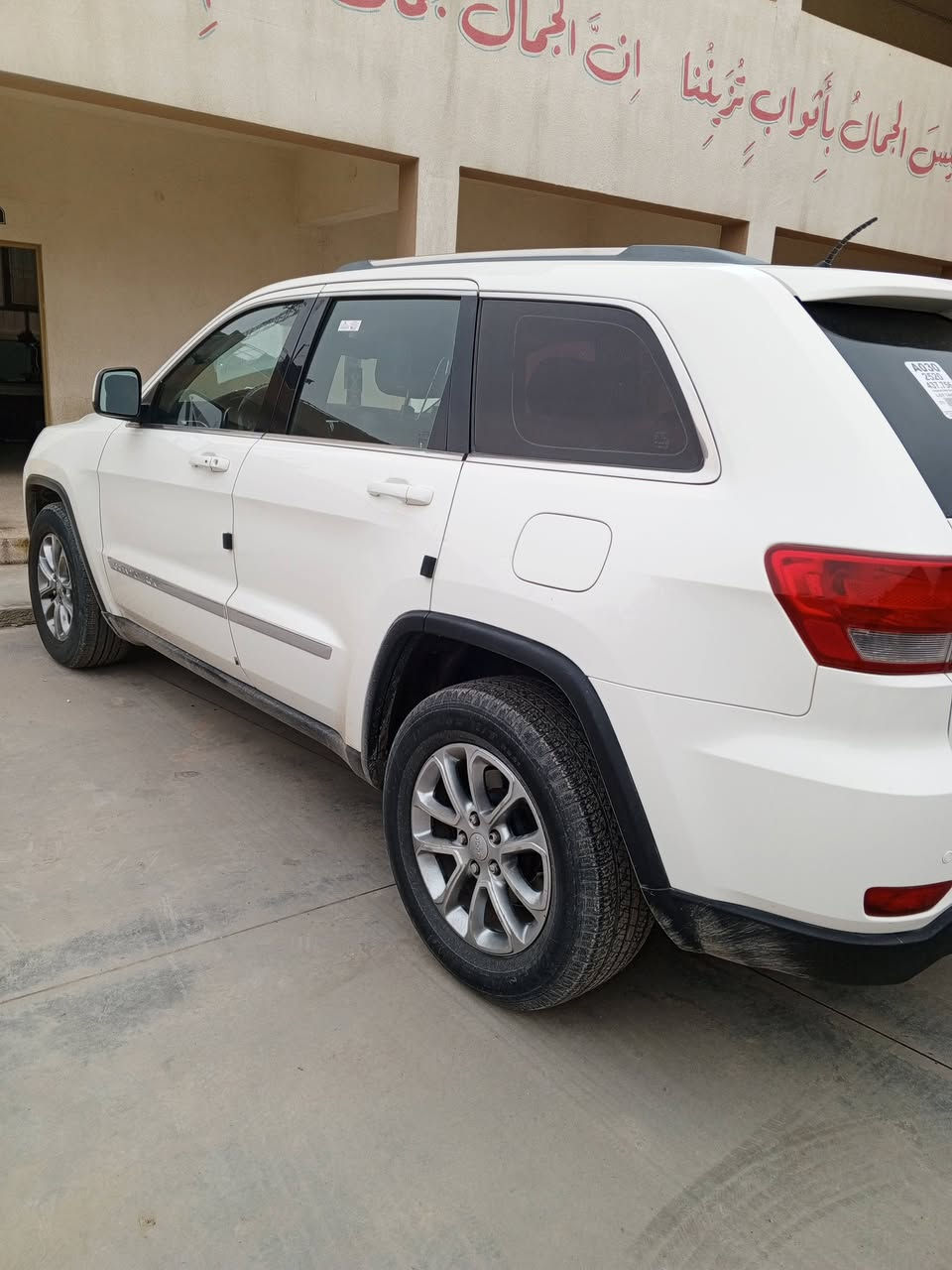 جيب موديل 11 رقم انكليزي اربيل للبيع او امعارض 
 سيارة بسمي
***********
