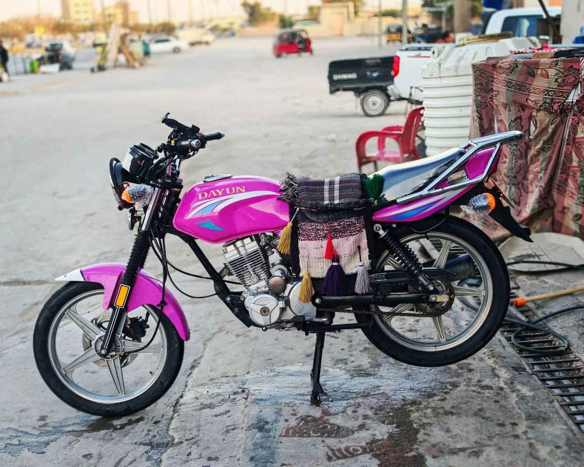 23 رقم سنويه
للبيع دايون عضم 23 رقم نكليزي سنويه لل(31)
كير مكينه شاصي اصوليات كلهن كفاله
ودراجه كلش نضيفه ومرتبه ومابيه اي نقص
كهربائيات كله شغاله عالي ناصي لايت جمجمه  دبل اشاره دشبول رماش اضويه بلشاصي كلجات جديده دهن جديد
دراجه بدون نقص وبلعافيه عله ياخذه 
واكرر رقم وسنويه كربله
ومكاني هم كربله
سعره  مليون و950
***********
