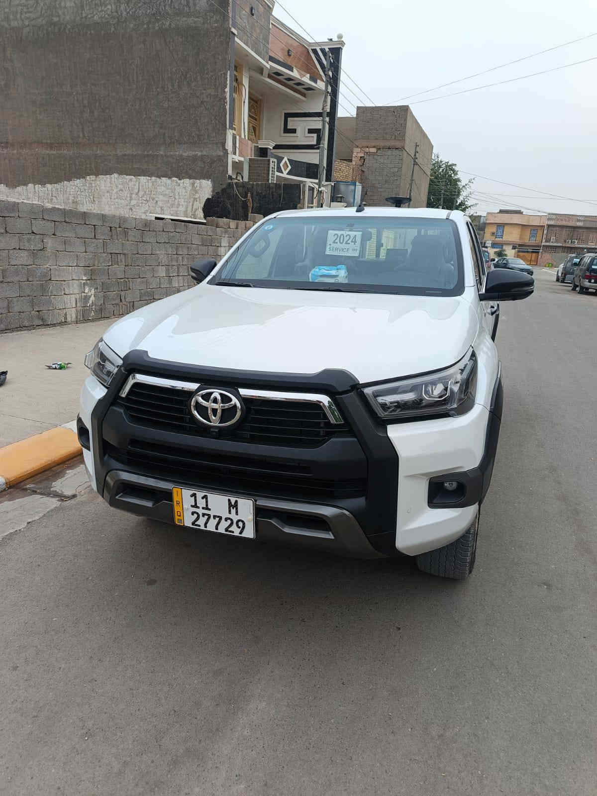 سلام عليكم تيوتا هايلوكس موديل 2024 خليجي سياره بعدهي على وضع شركه زيرو جديده مكفوله كفاله عامه من رصعه شخط حداديه رقم بغداد جديد نكليزي تحويل ثاني يوم 
فول مواصفات 
بصمه تشغيل 
بصمه ابواب 
شاشه جبيره 
كشنات كهرباء 
بعد بيها مواصفات خير من الله 
6 سلندر حجم 4000
ماشية 4000 مكان الانبار فلوجه 
سعر 425$ بيها مجال للطيبين رقم هاتف ***********
