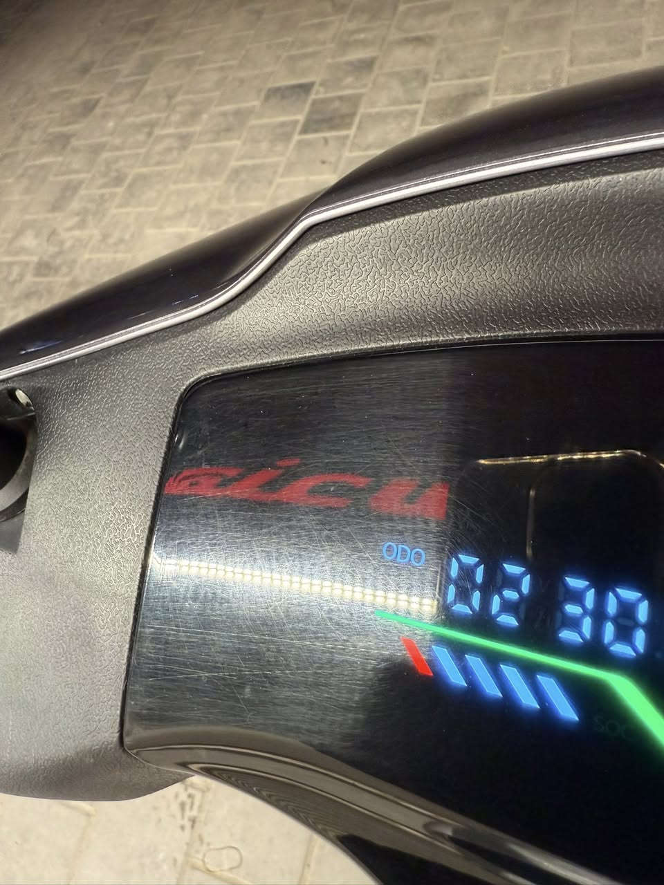 دراجه شحن ياديا ضمان سنتين وصل موجود استخدام قليل كلش ماشيه 230 كيلو فقط 6 بطاريات جرافيك 72V40A تمشي مسافه حقيقي 70 كيلو تايرات جوبلس نضام بك مكاني بغداد حي القاهره الضباط ***********
