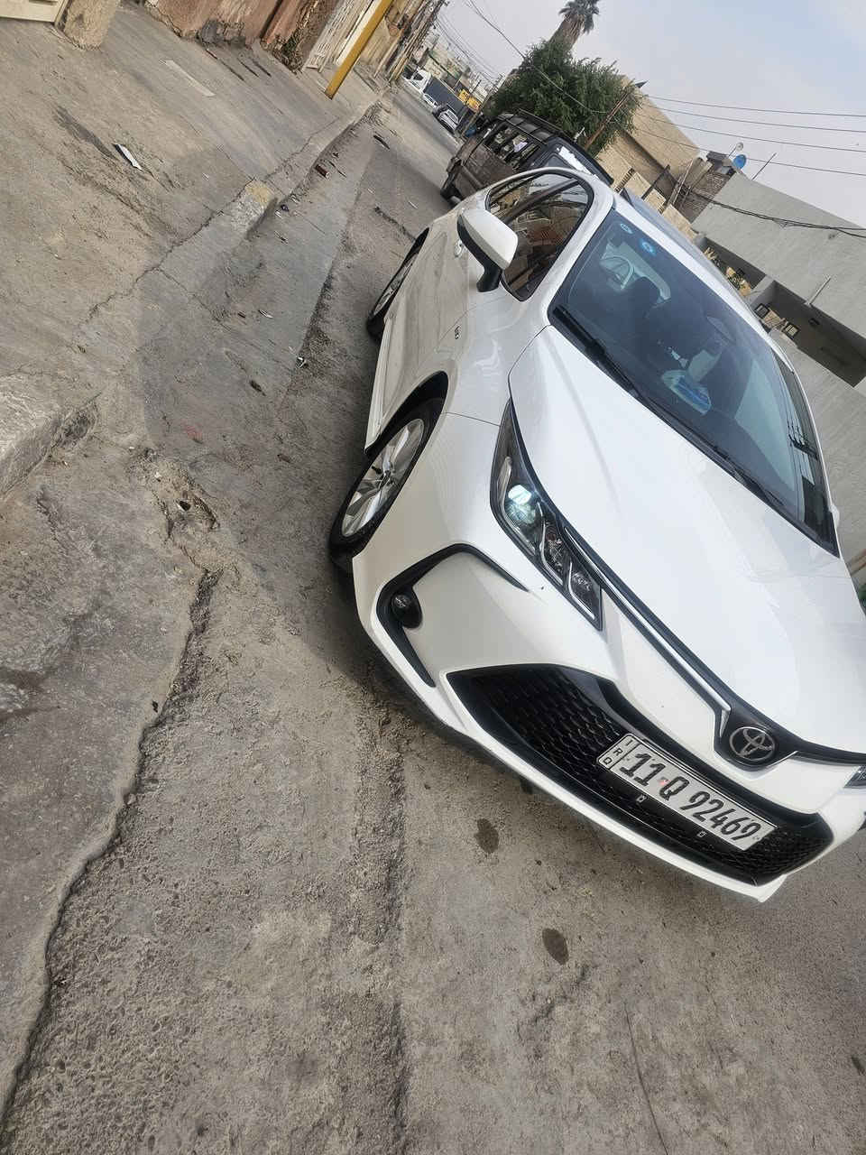 السلام عليكم  كورلا  بغداد 
مكفوله فتحه سلايد
السعر 155
*********** 

كورلا 2024   شكل خليجي هايبرد مكينه 1800 علامه سوده HEV   شحن ذاتي    مكفوله كفاله عامه  رقم بغداد بغداد اب اسمي
‎المواصفات 
مكينه 1800 هايبرد شحن ذاتي 
سلايت 
كراسي جلد اصلي+ دركة جلد وحياكه  
رادار + تحديد مسار طريق + قيادة ذاتيه 
قرائة علامات الطريق المرورية
بصمة تشغيل + دخول ذكي  يدة الباب
هاندر بريك بصمة + اوتو هولد 
 بطاين بوب حياكه  مطرز 
كيجات ديجتل 
شاشه مسجل +تبريد بيانو + كامره خلفيه دوارة + كار بلي 
تبريد قطعتين 
لايت زينون عالي ناصي + بروجكتر لد زينون + لد صباحي زينون+ بكلايت لد 
 حساس اطار + حساس مطر + حساس لايت داينمك عالي ناصي اوتو 
ايفو مود + مود درايف + مانع انزلاق 
تحكم  الستيرن كامل مع كروس سرعه
 ايرباك عدد 10
ويل كب  حجم 16 
مكانه بغداد البنوك السياره ماشيا ٣٨
