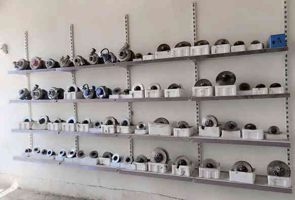 محل اسطه عبد الواحد مختاص بل سوبرات  ٣٧ سنه/   يوجد لدينا انوع  /تيربو جارجار / و تصيلح  كافت انواع سوبرات معه ضمان ٣٠ يوم  /  العنوان كركوك حي صناعي خلف كصاصيب   محل  اسطه عبد الواحد  /الرقم *********** / يوجد توصيل جميع محافظات  فقط بيوم واحد توصل طلب
