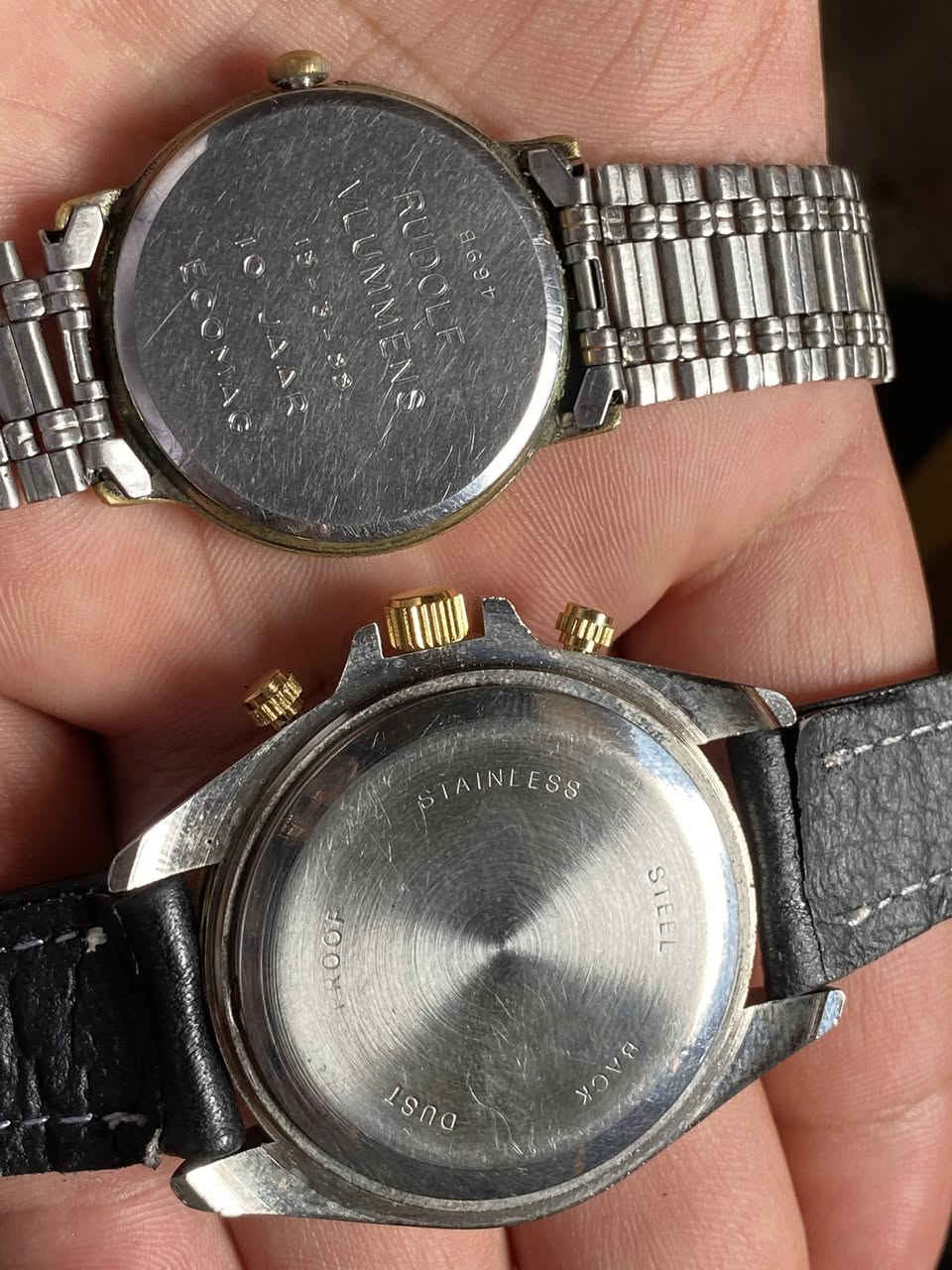 البيع/ ساعات وحده فنتج كوك وثانيه باتري

شرط شغل / السعر 60 الف معا توصيل


**إذا كنت صاحب هذا الإعلان وتريد حذفه لأي سبب، رجاءا أرسل رسالة إلى الدعم الفني**