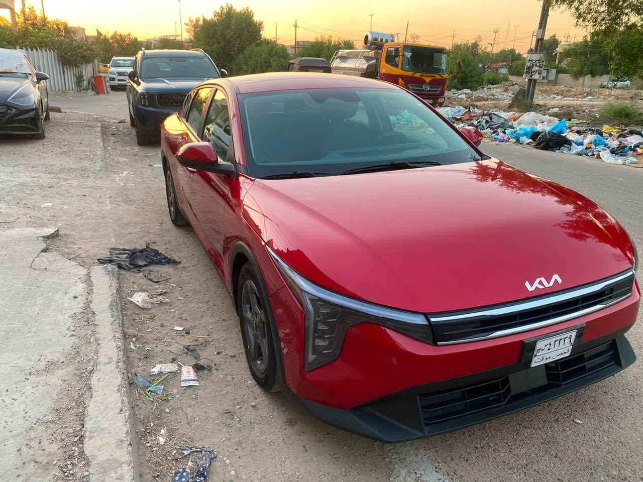 كيا فور موديل 25بدون وقم بدون رباك حادثها بس طخه بجاملغ سعر 148مكاني بغداد ***********
