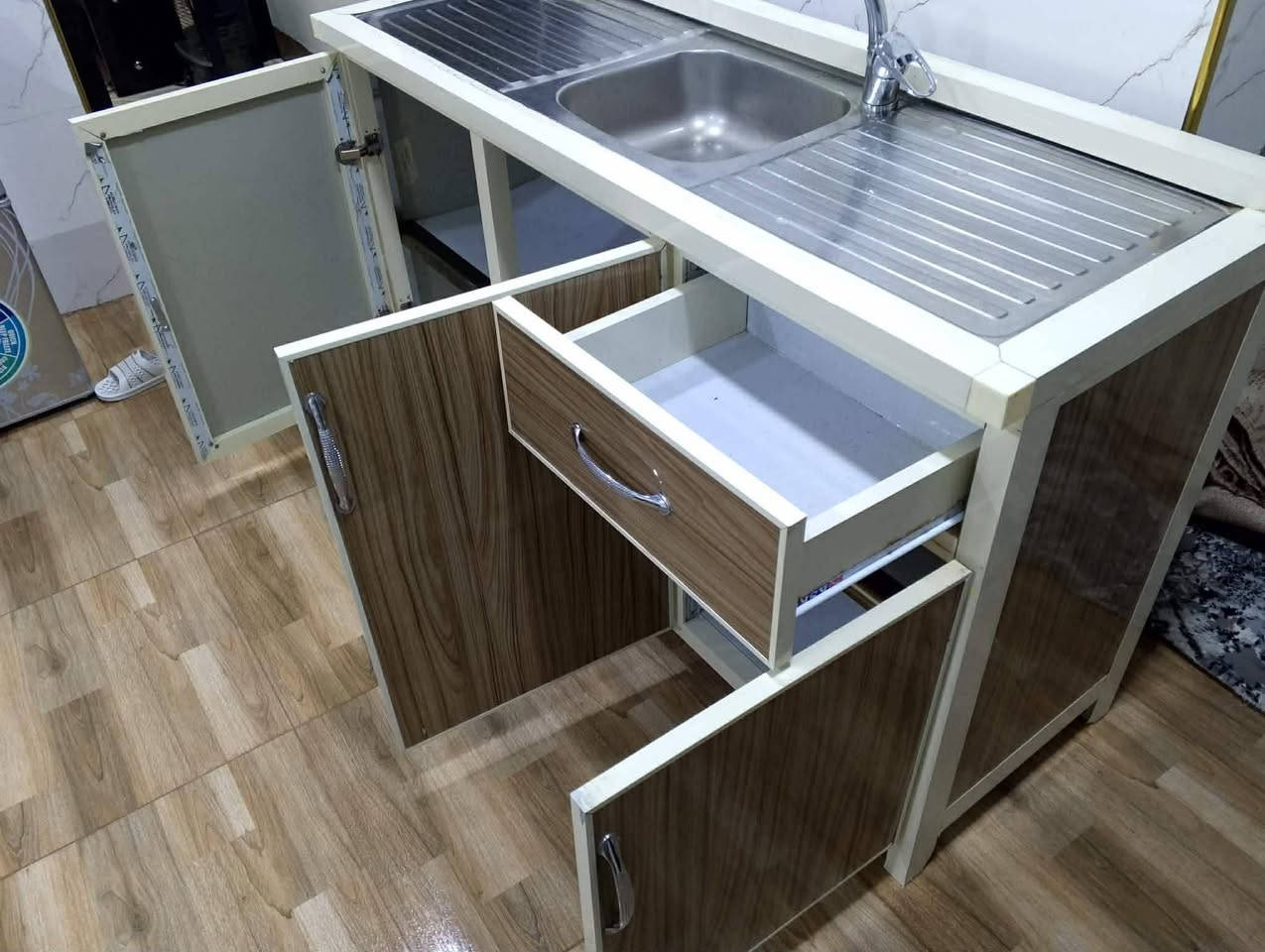 كاونتر سنك للبيع السعر 125
***********
