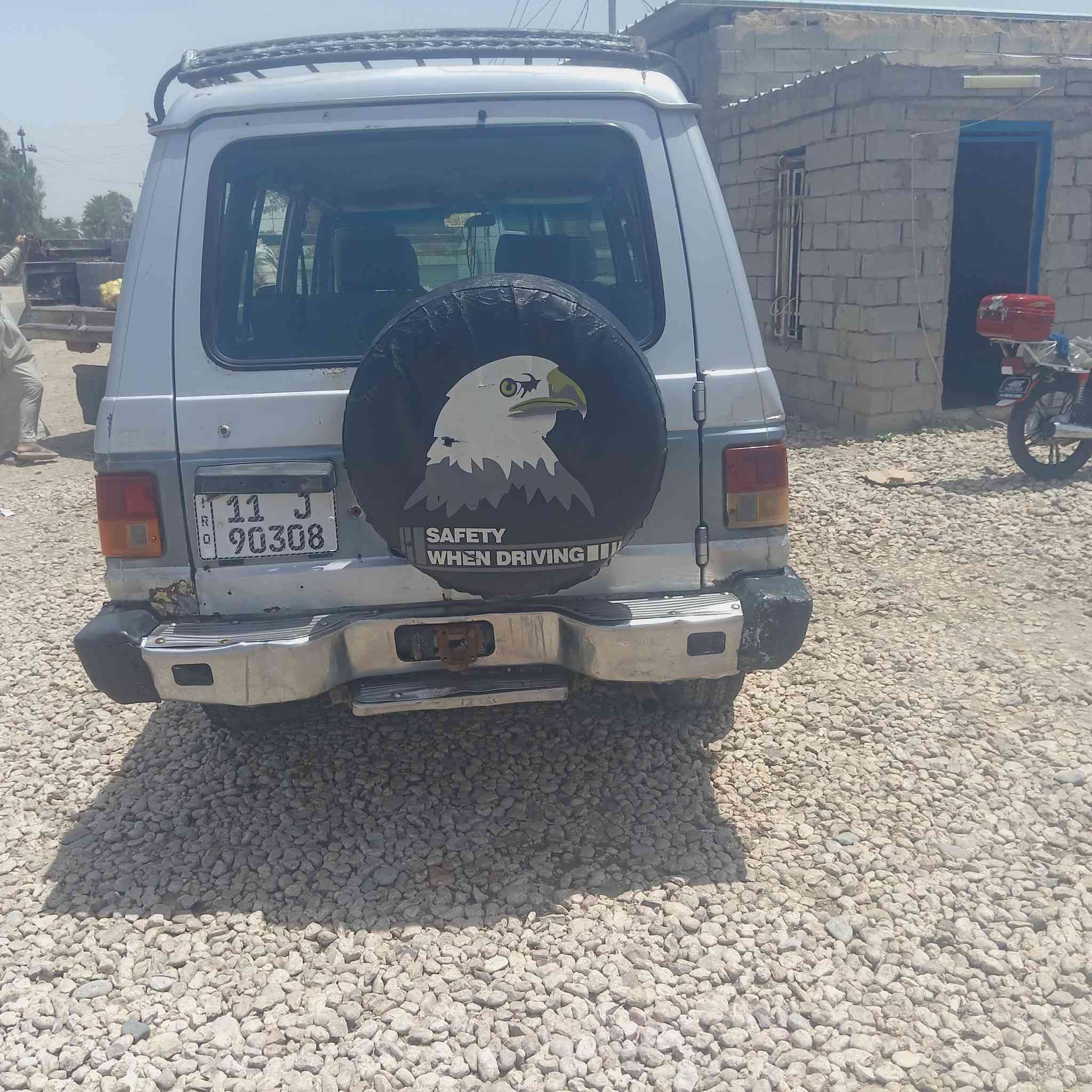 من رخصت كالوبر موديل ٩٣ كفاله عامه بسمي رقم نكليزي بغداد دوشمه جديده صدر جديد حدادية جديده سنويه 2026 7/7 تنتهي مداور مباشر سعره 45 وبيه مجال شي قليل حك الجيه استفسار ***********
