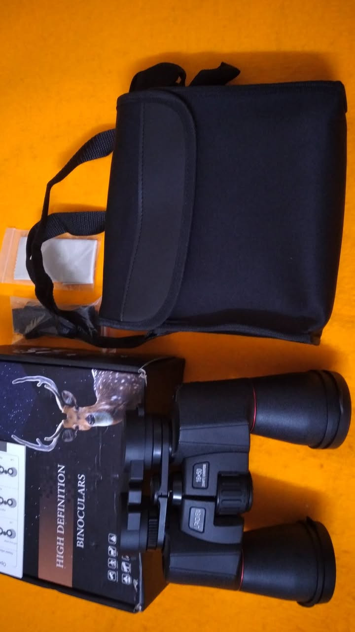 ناضور حجم كبير كوالتي عالي وزن ثقيل عدسات جدا راقيه مسافات بعيده أكبر قدرة يغطي مسافة 5 كيلو جودة طبيعيه 1كيلو دقه عاليه وتفاصيل دقيقه . غير مستخدم كامل ملحقات توصيل متوفر تواصل خاص


**إذا كنت صاحب هذا الإعلان وتريد حذفه لأي سبب، رجاءا أرسل رسالة إلى الدعم الفني**