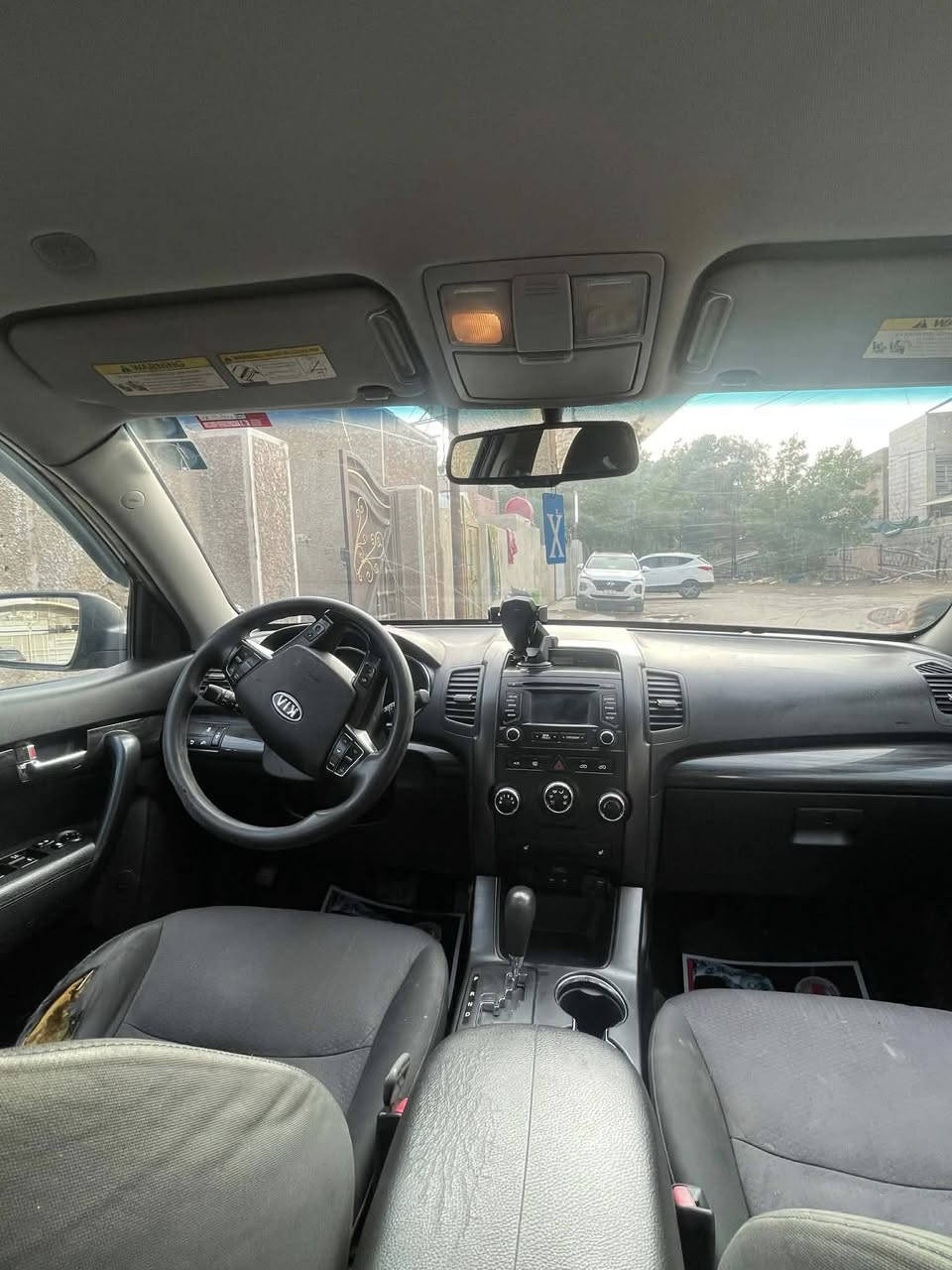 للبيع سورنتو 2013 وارد امريكي محرك ٢٤٠٠ gdi
السيارة رقم بغداد باسمي 
حادثها حالوب 
هزه جديدة رقم جديد 
تبريد كشنات تدفئة 
حدادية جديدة 
تخم تاير جديد
محرك قبل شهر شادة جديد شرط
السعر ١٢٥ وبيها مجال
  للاستفسار ***********
مكانها بغداد حي اور
