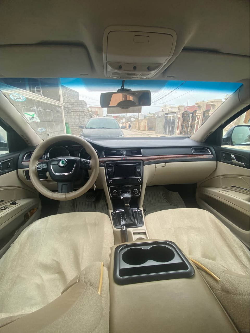 سكودا سوبربي 2013بي توربو رياسي
قبات موصفات فول فول
1قطعه بغه بي داخل 
كيرومحرك بشرط
تحويل بشرط
سلايت طاقه شمسيه
سينك وبشت حساس
قوتيك شفت
صندوق شفت
تحديث سرعه 
تحكم استرين
اوتو بارك
سيوانا روز رايز
ويل كب كروم تخم تاير جديد
سياره بي مسرفه
سعر75ومجال سميل, دهوك


**إذا كنت صاحب هذا الإعلان وتريد حذفه لأي سبب، رجاءا أرسل رسالة إلى الدعم الفني**