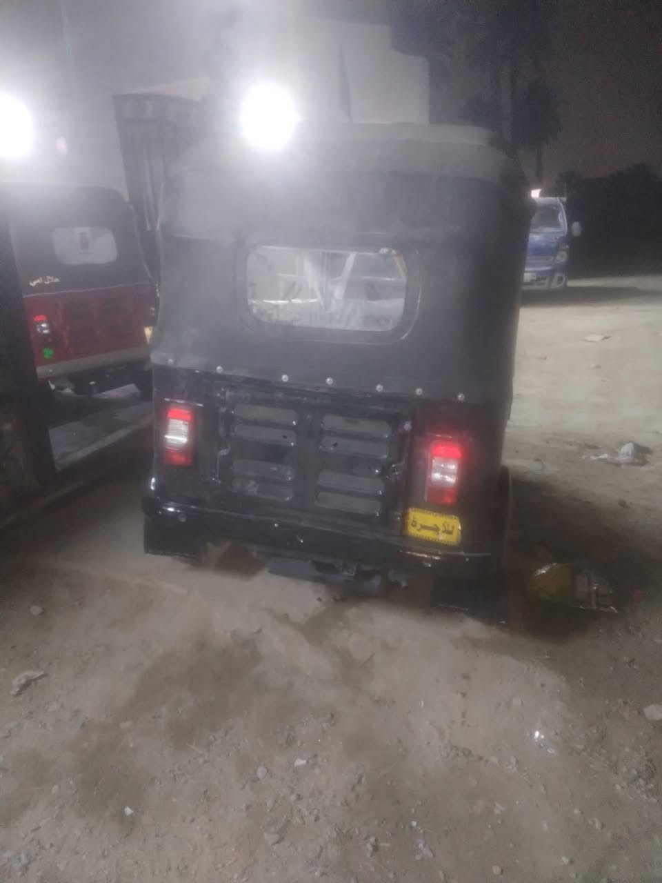 سلام عليكم شباب تكتك البيع موديل 20وراق سعر 3250وبيه مجال ***********
