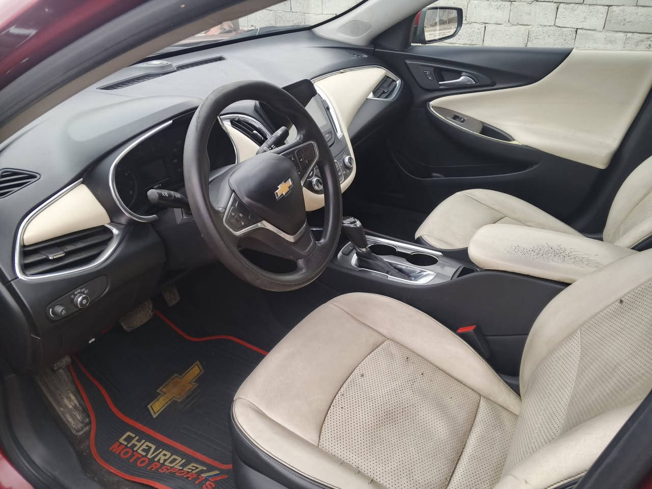 السلام عليكم موليبو موديل 19 كفاله عامه من كل شي وارد امريكي بدون حادث بمكان  بغداد تقاطع النهروان   بدون حادث علما السونار بالمنشور الاستفسار *********** السعر 113وبيه مجال
