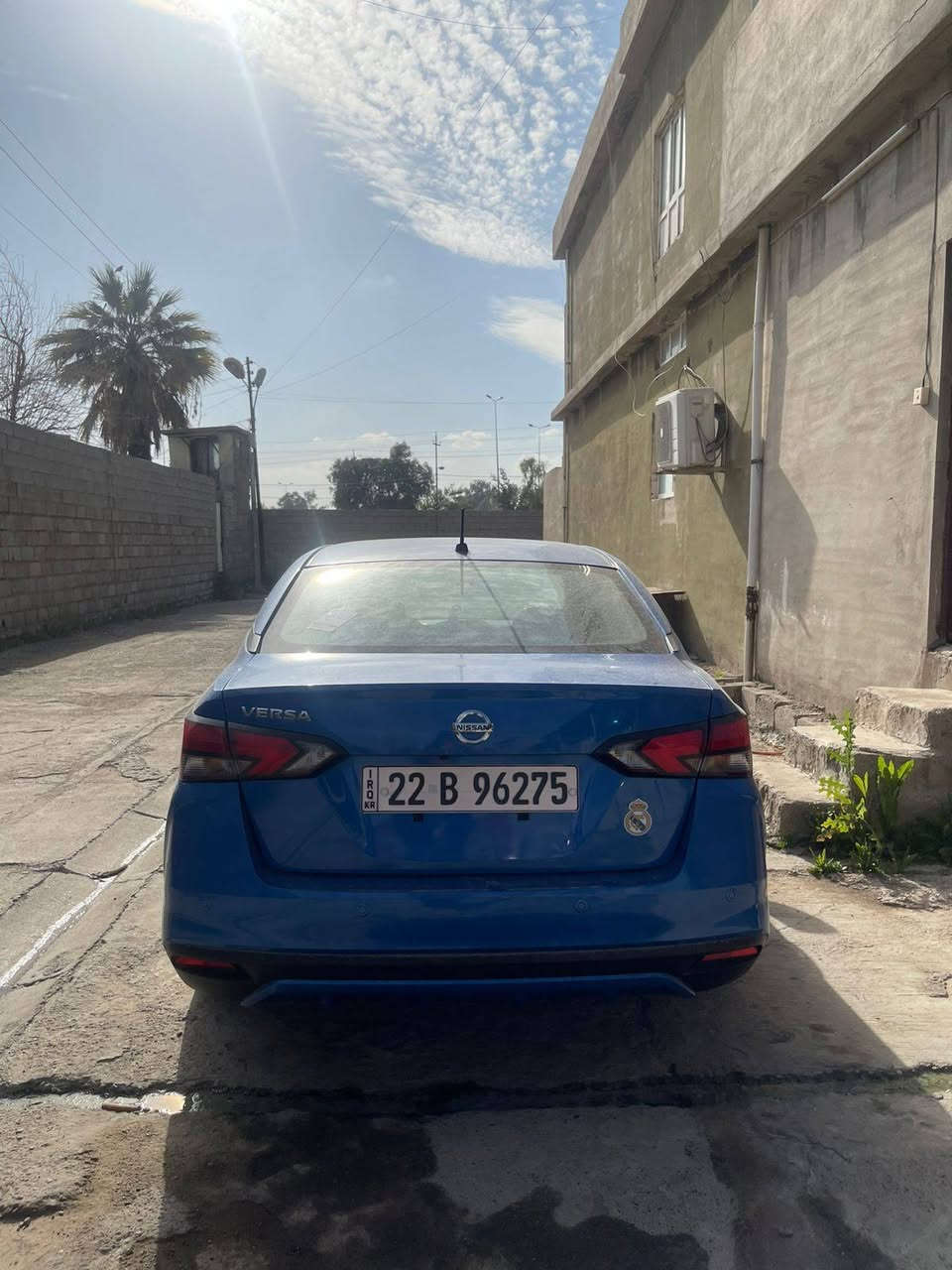 نيسان ڤيرسا 2022
موصفات.
رادار/ كامره/ اوتو بريك / شاشه / تحديد مسار / حساسات
وارد كندي 
ضرر ربع بنيد وچاملغ شرط بدون دواخل 
سعر 117 وبيه مجال 
***********
