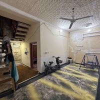 دار سكن للبيع   العنوان / حي اور الاولى خلف السايدين الموحيه   المساحه...