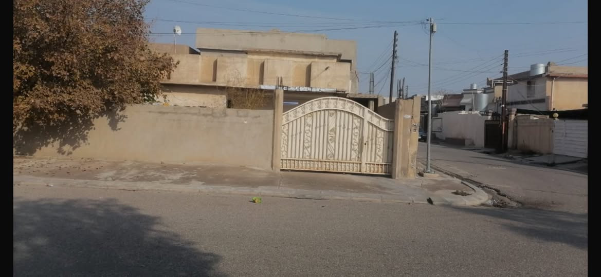 دار للبيع طابو صرف المساحه ٢٨٠ متر الطول ٢٠ متر العرض ١٤  الموقع ركن على شارع عريض تجاري 
العنوان كركوك القادسيه الثانيه قريب من حديقه السلام وجامع الهدى
السعر ٢٠٠ مليون
حاليا  البيت مؤجر بسعر ٢٠٠ الف 
للمعلومات  الاتصال ب ابو قتيله

***********
