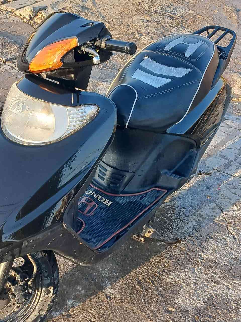 السلام عليكم
سبيسي ياباني للبيع الدراجه خير من الله ونشطه مكاني كوت_الكفاءات 
السعر550 وبيه مجال حك الجيه
الشراي ويريد يعرف باقي التفاصيل اتصل عله الرقم ***********
واتساب موجود همين
