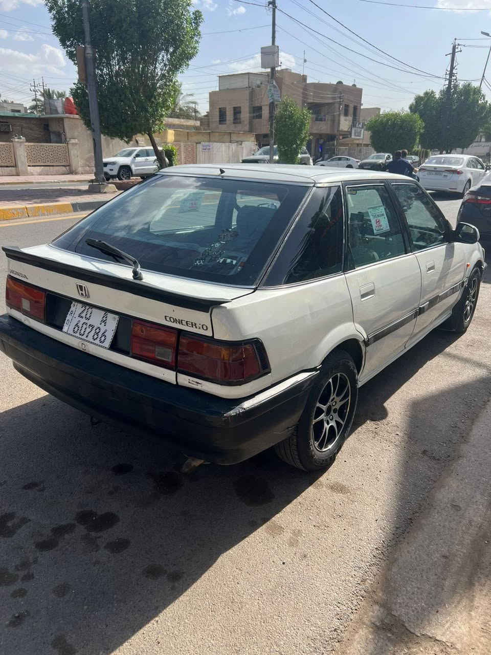 سلام عليكم
مكلف بل بيع 
هوندا كونسلو 
مديل٩١ياباني اصلي 
كابريتير صرف بانزين ماكو 
تبريد شغال كير اوتو 
كهربائيات شغال  
رقم ديالى 
سعر ٣٦بيه مجال حك الجيه
***********صاحب السياره
