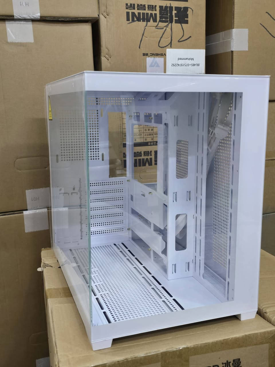 الاسلام عليكم وصلتني بضاعة جديد
1- مبرد s40 انابيب4 نحاس السعر 23 الف 
2- مبرد ap-400 انابيب 4 نحاس  + شاشة عرض درجة الحرارة السعر 28 الف 
3- مبرد Lc-D600w  انابيب 6 نحاس حجم مروحة 120  السعر 33 الف 
كيس فارغ ميني السعر 50 الف 
كيس فارغ مد تور السعر 70 الف
هب 3pin argb السعر 6 الاف 
 كت اكستنشن قطعتين كرت و بورد الكت 45 الف 
فانات شبيه ليان لي اسود القطعة 7 الاف


**إذا كنت صاحب هذا الإعلان وتريد حذفه لأي سبب، رجاءا أرسل رسالة إلى الدعم الفني**