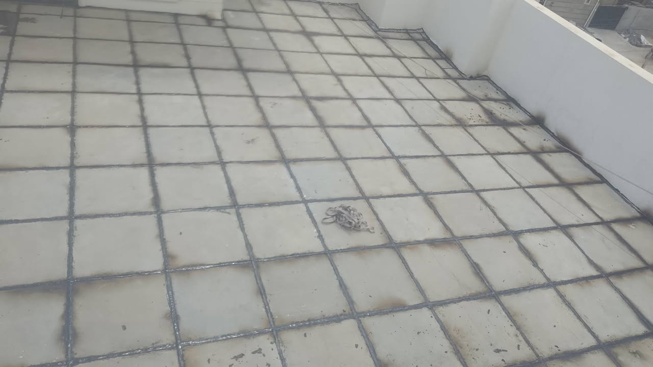 سلام عليكم
نشتغل جير سطح واشتايكر وأيضا تصليح ماستك السطح القديم وجير أساسات نشتغل كرسته وعمل اتريد بس عمل التواصل وياكم خطاب العسافي ***********...***********
