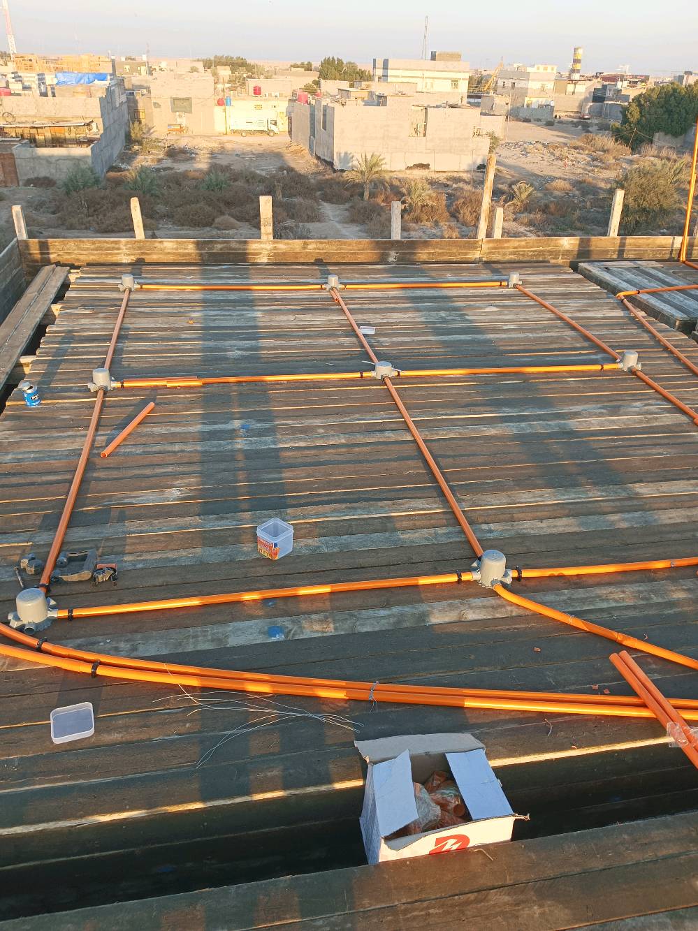 السلام عليكم...كادر كهرباء متفرق للعمل في جميع مناطق البصرة نشر شبكات وتنزيل بايب بوكس وتسليك وربط اناره وجميع ما يخص الكهرباء وباسعار مميزة للاتصال ***********واتساب او اتصال متوفر