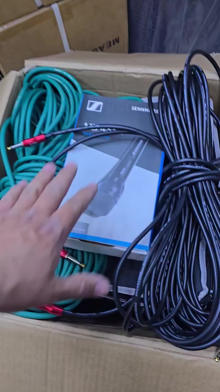 الحمد لله على بركاته و نعمته
((اخلص لمن تخدم فإن المخدوم اخلص لك بدمه))
بعد التوكل على الله تم اتفاق معرض الزيادي الفرع الثاني 
  تابع الى شركة  العقيلة زينب ع
في محافظة السماوة شارع الفنادق 
بغداد مدينة الصدر قطاع 41 شارع الداخل 📍📍📍
  للإستفسار والطلب 📞 ***********
مؤسسة العقيلة ***********
