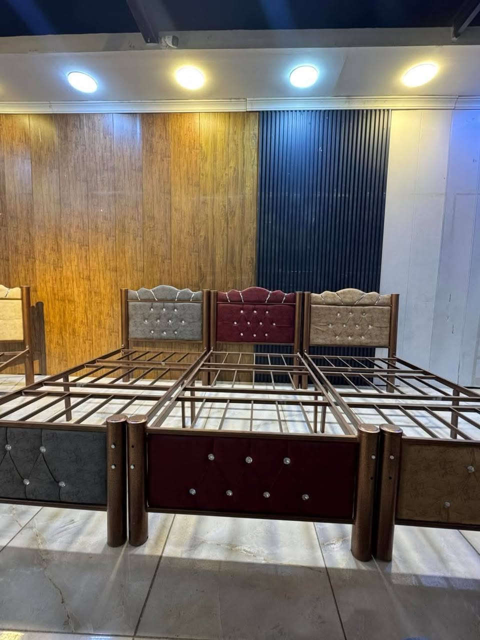 السعر 60الف  
***********
