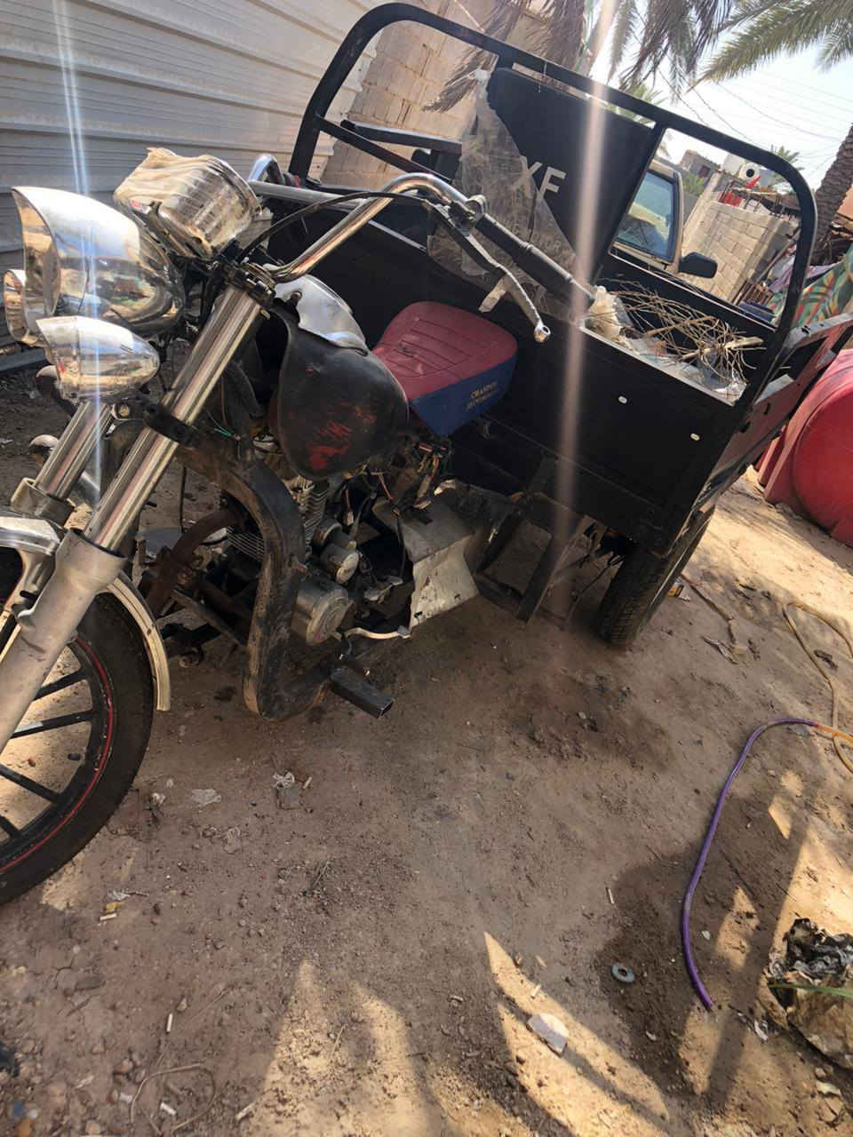 للبيع ب ٣٠٠ قفل مكفوله من السرقه نقصها عرموطه مال اكسن.. تجفيت جديد جبن جدد كلجات جدد مكينه ناعمه مكاني كربلاء شارع احمد الوائلي فرع الحداد ***********
