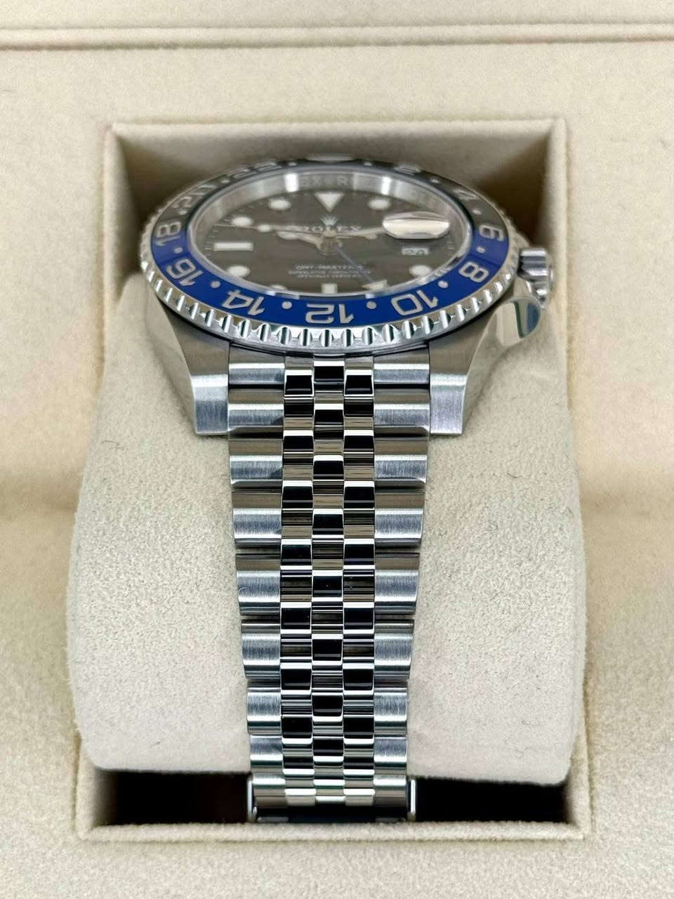 رولكس بيبسي GMT II مكينة أوتوماتيك سويسري جديدة بغلافها اول 85 الف تم توصيل لجميع المحافظات السعر قفل قفل قفل


**إذا كنت صاحب هذا الإعلان وتريد حذفه لأي سبب، رجاءا أرسل رسالة إلى الدعم الفني**