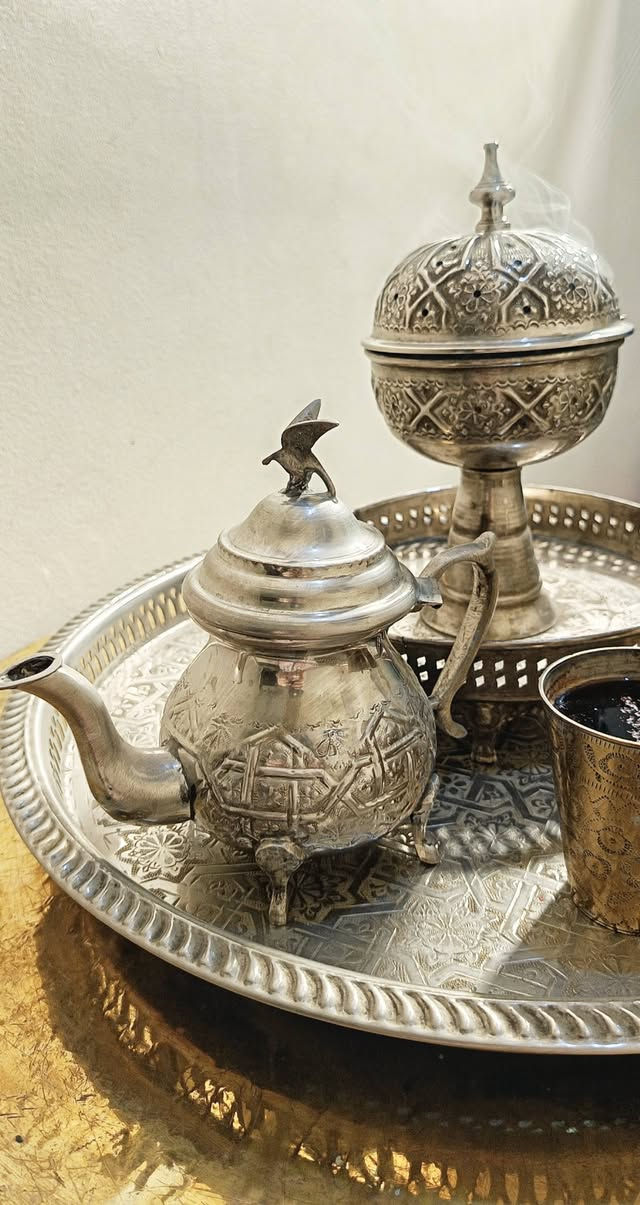 أستغفر الله العظيم، اللهم إني أسالك فيضا من فيوضات فضلك، سبحانك اللهم وبحمدك.
...........................

* مساء الخيرات، الليله دي بدأت الأجازه أخيرا، مبروك للناجحين.

............................

للبيع بإذن الله:

- طقم مغربي نحاس تقيل قديم أنتيك، مطلي فضه عاليه ومختوم، مكون من ( مبخره طعمه خالص، براد، صينيه كبيره وبرجول ) 😊.

................................

الحمد لله حمدا كثيرا طيبا، نحمده ونشكره على نعمه وفضله علينا.

يسعد مساكم حبايبي،،،،،،

إستمتعوا معايا، التفاصيل بالفيديو،،،،


**إذا كنت صاحب هذا الإعلان وتريد حذفه لأي سبب، رجاءا أرسل رسالة إلى الدعم الفني**
