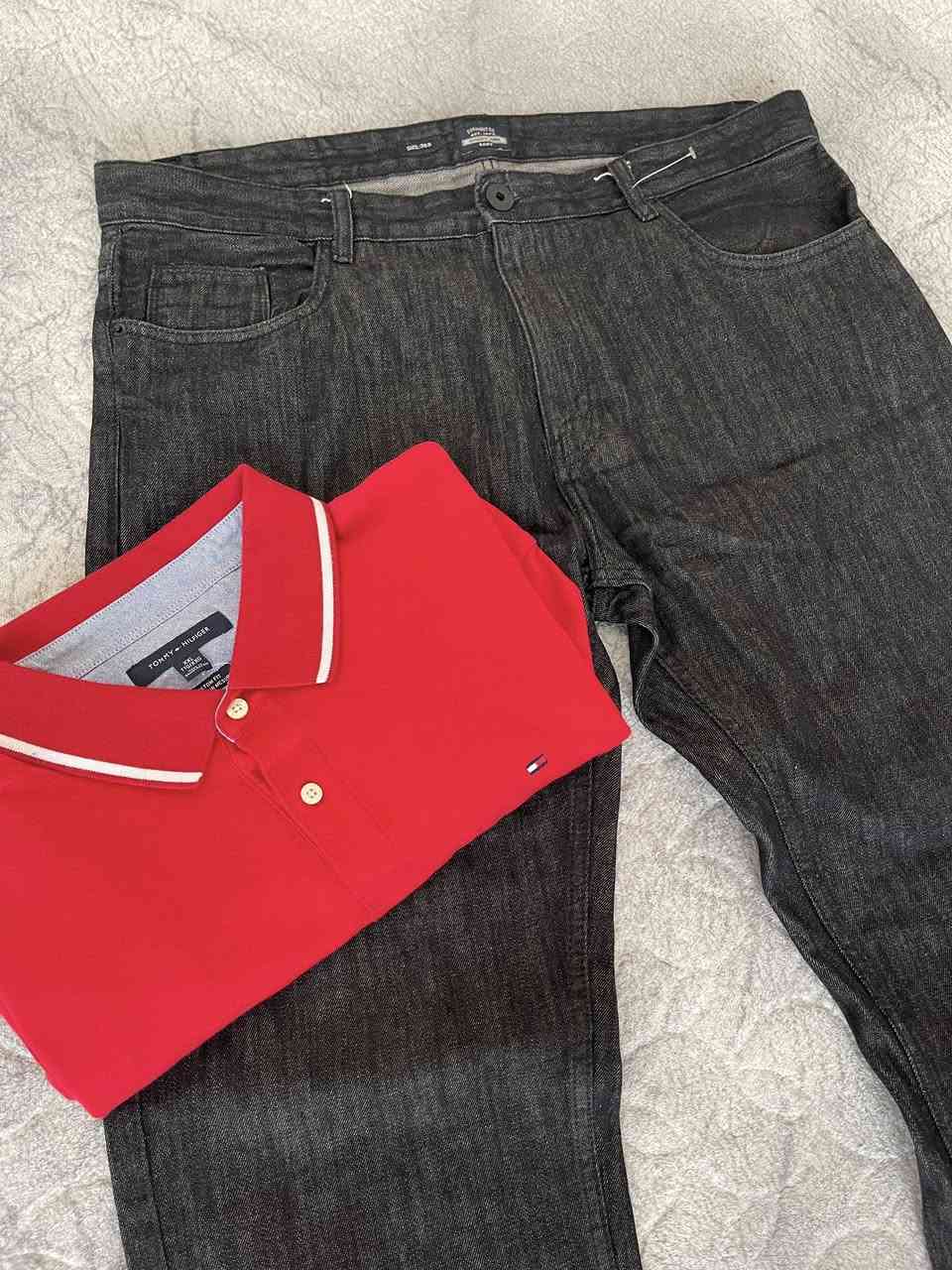 🔥سيت روعة اصلي    💯
 🔹سعر: ٥٨ توصيل مجاني

كابوي : easy
تيشيرت: Tommy hilfiger 

🔹قياس: الكابوي ٣٨ كصه عدله
تيشيرت ليكرا XXL  
🔹جديد ما ملبوس  
 🔹لون:كما موضح بالصورة 

🔹توصيل موجود لكافة المحافظات


**إذا كنت صاحب هذا الإعلان وتريد حذفه لأي سبب، رجاءا أرسل رسالة إلى الدعم الفني**