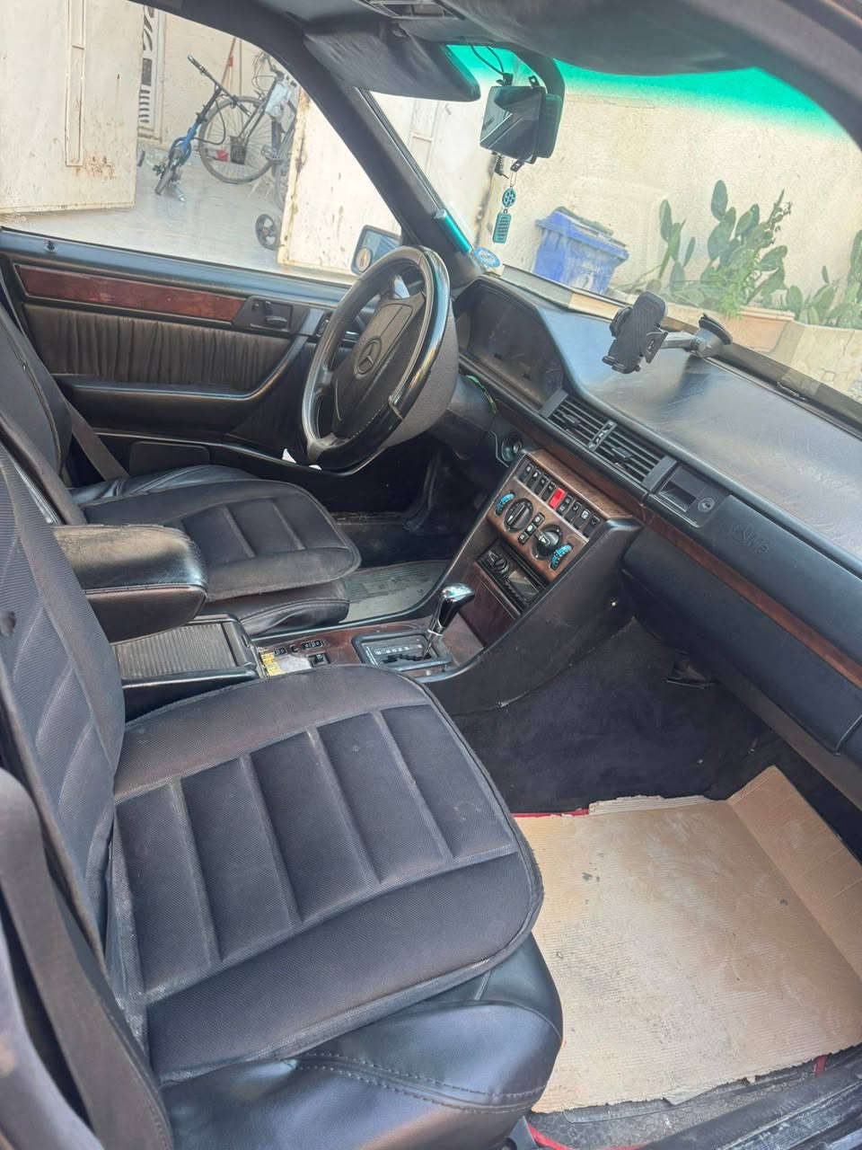 سیاره مارسیدس مودیل1991كير ومحرك بطه رقم سليمانيه باسمي رقم الهاتف *********** رجا لاتخابرون علی ماسنجر لان اني مكلف بنشره شربازهير, السليمانية
