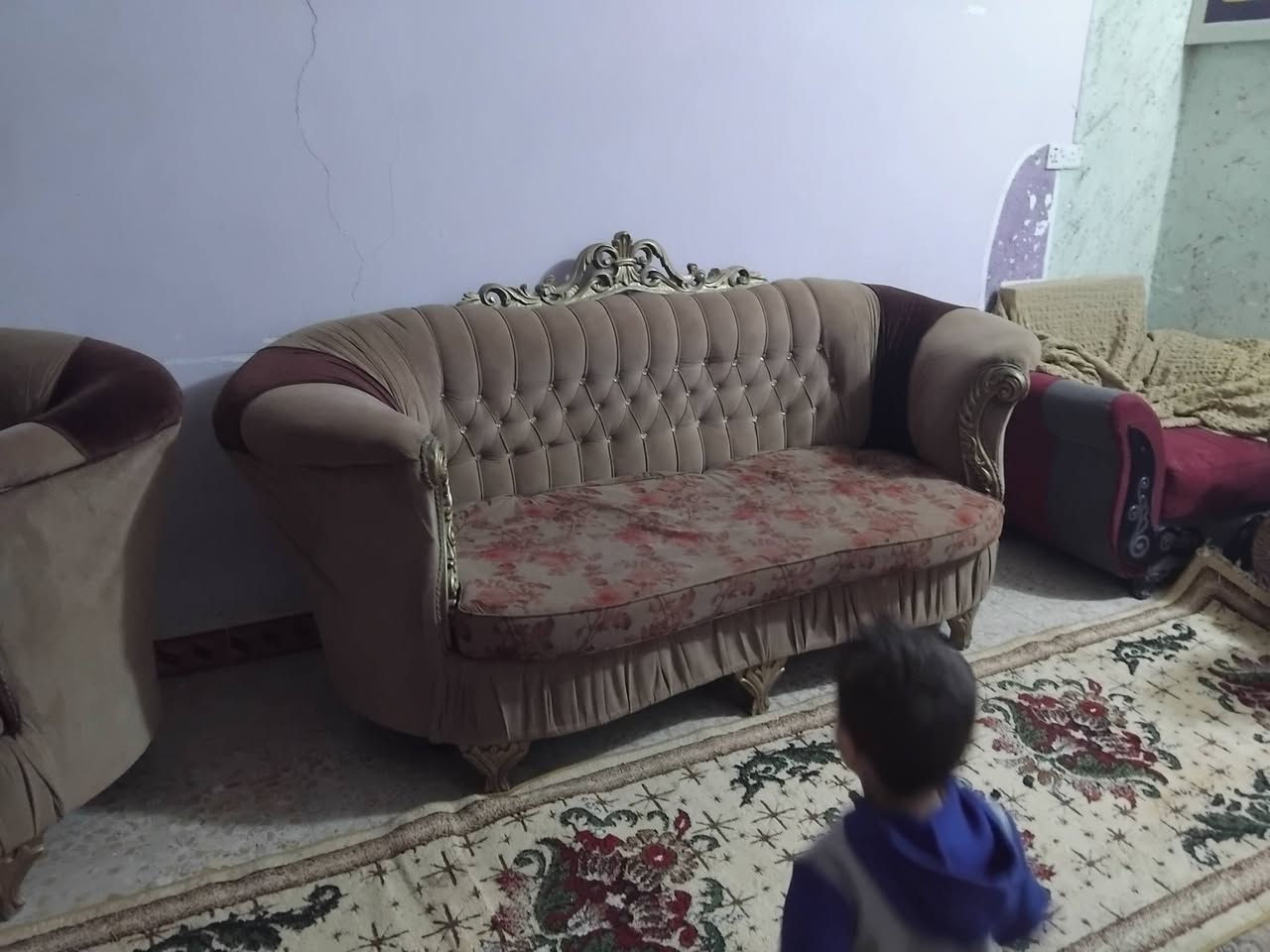 لبيع رقم  ***********
