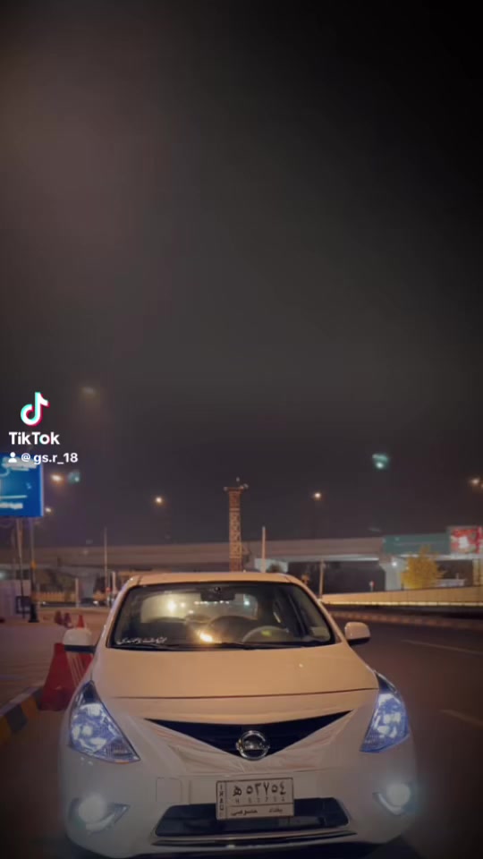 سلام عليكم للبيع نسيان سني هندي البليته الزركه السياره خير من الله مديل 2019بيها صبغ بلهلال مال جاملغ الخلفي السعر 102بيها مجال العنوان حي الجهاد أو حي الإعلام الهاتف ***********
