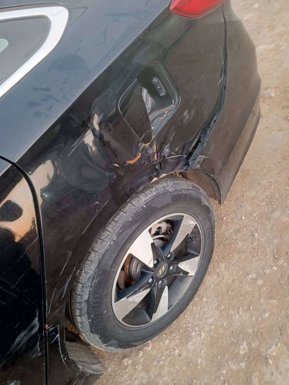 سوناتا للبيع قضاء السدير موديل 2015امريكي ***********
