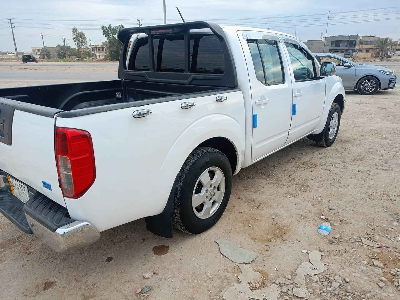 سلام عليكم نيفارا للبيع 2012 اوتماتيك رقم واسط سنويا مجدده سيارة باسمنه سيارة مكفوله ماعدا شبر بيها سيارة جاهزة من أي نقص كامره خلفيه شاشه بيها تخم تاير جديد السعر دفتر و7 اوراق العنوان واسط العزيزيه الاتصال ع رقم الهاتف ***********
