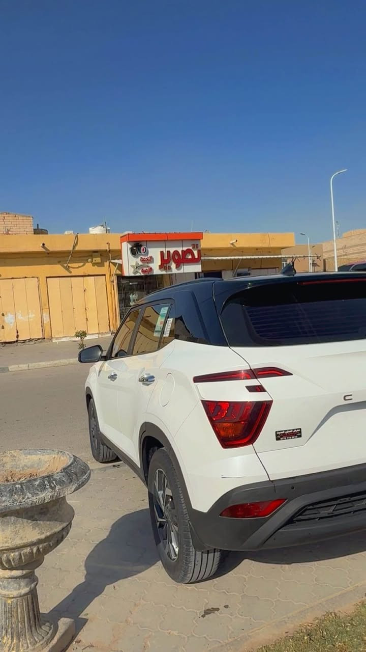 السلام عليكم ورحمة الله وبركاته 
كريتا 2025 
سيارة زيرو 
وفول مواصفات 1/1
7 وضعيها قيادة حتى جبلي
سيارة ماشية 8 الف فقط
بيوم الي طلعت من الشركة بيومين 
رجعت عليها سيارة مثل ما واضح بالصورة رصعات بالبند 
بسبب حزام الامان ضرب الايرباك
لكن بشرط دون اي ضرر داخليّ
رقمها باقي فقط ع الصك تدفع بسمك مباشر
سيارة سعرها بلاش ماكو هيج سعر 
159 وبيها مجال بسيط 
*********** البصرة, العراق
