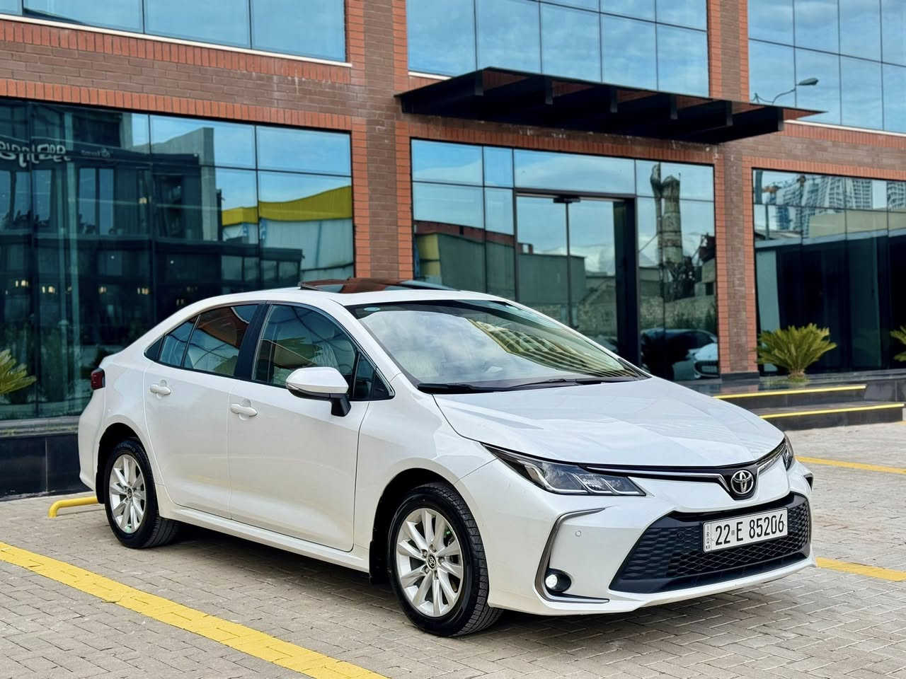 ***********
***********
تويوتا كرولا صفر شركة ساز ضمان، يابانى اصلى فقط بنزين بدون هايبرد ،مكفول كفالة عامة مابى ملاحضات حتى دعاميات مابى صبغ مابي حالوب مابي بارد محرك كبير،ماشی 49 الف
مواسفات معروفة...
بصمة, فتحة,شاحن لاسليكى,تحكم,ستيرن
شاشه,سندوق,بصمة,كاميرا,حساسات,تبريد لمس مركزى. 
تحويل غرامه حاضر
 مكان سليمانية مركز مدينة
***********
***********
