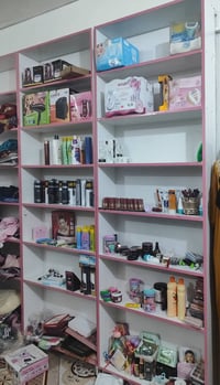 للبيع استخدام قليل جدا عنوان بغداد 0772 739 9064