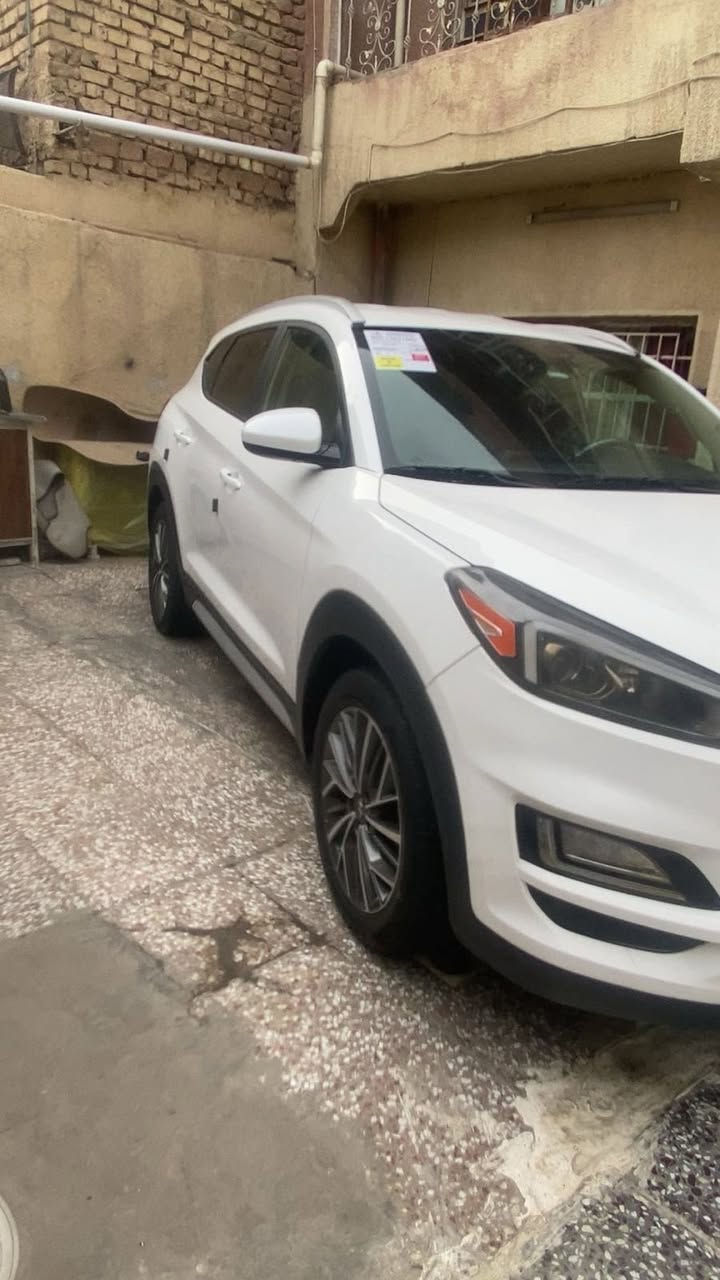 السلام عليكم
توسان موديل 20

وارد أمريكي

حادث بنيد نفسيته راجع جاملغ سرقة

بدون دواخل

السيارة نص فول

المواصفات

سايد بريك بصمه

تشغيل عن بعد

رادار جانبي

المكان بغداد 
*********** للاتصال
