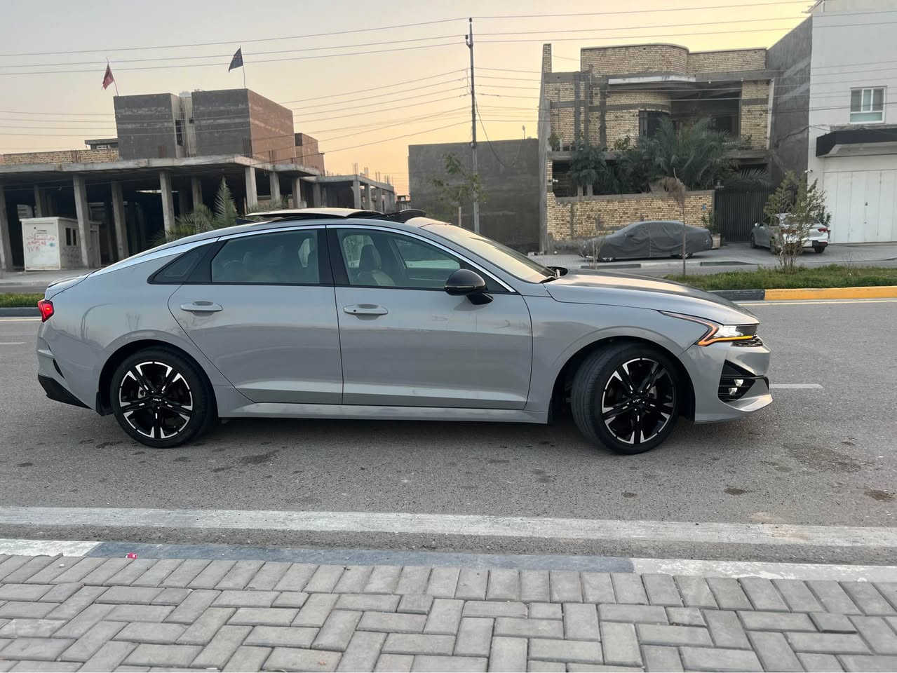 السلام عليكم 

كي فايف مديل 2023 جي تي وارد امريكي 
تبديل بنيد وجاملغ فقط 
ماشيه 27 ميل 
رقم معوقين تجيك وكاله 
محرك 1600 تربو 
السياره كدامك مواصفاتها 
مكان السياره بصره 
السعر 175 وبيها مجال 
للأتصال او واتساب *********** البصرة, العراق
