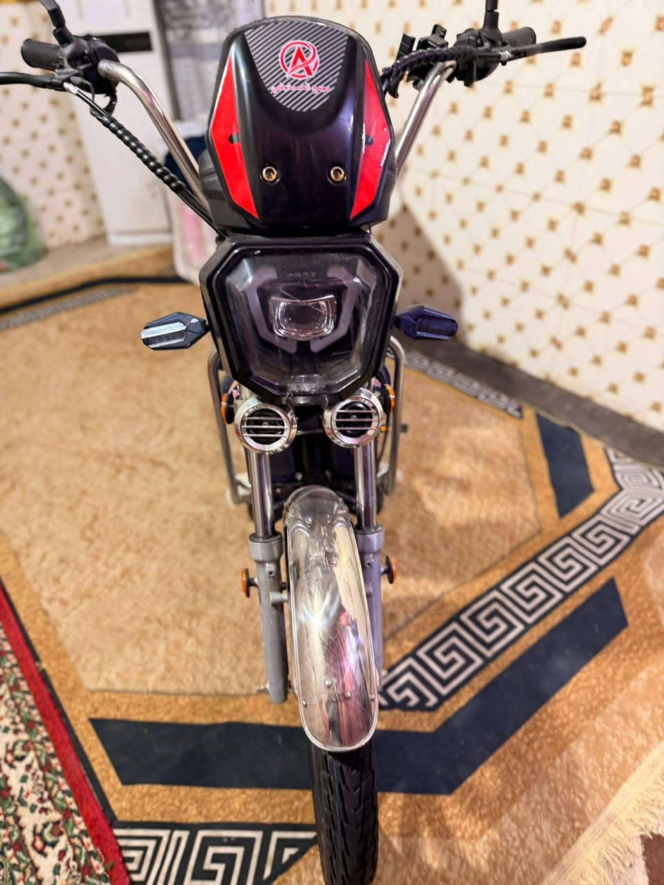 السلام عليكم دراجه شحن للبيع حجم 20 الدراجه جديده كلش وكيله العارضي السعر  500 وبيه مجال كلش


**إذا كنت صاحب هذا الإعلان وتريد حذفه لأي سبب، رجاءا أرسل رسالة إلى الدعم الفني**