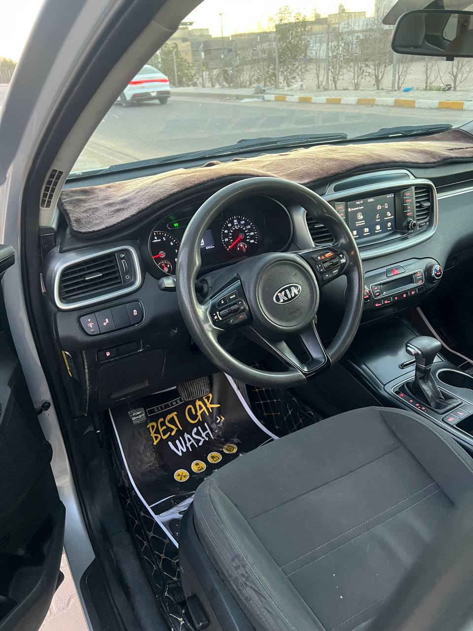 سورنتو امريكي 2019 الشراي يتصل ***********
المواصفات
مكينه 6 سلندر
7 راكب
فور ويل 
قيادة 4 وضعيات 
رادارات بالمري 
فقط تبيدل بنيد 
وبيه صبغ 3 قطع 
ماشيه 66 الف
رقم بغداد الجديد
كير ومكينه كفاله
العنوان النجف 
🟧 السعر 155وبيه مجال
