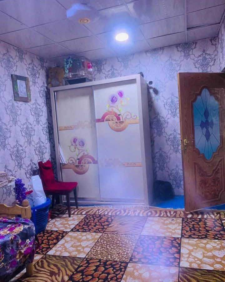 ♕ بسم الله الرحمن الرحيم اللهم صلِّ على محمد وآل محمد ♕

🏠  :#منزل_للبيع_طابقين 

🌐  :#الموقع_ال_باني_قرب_اسواق_الكفيل

📐  : المساحة 100 متر 

🏗  : البناء مسلح كونكريت سنة البناء 2010
ــــــــــــــــــــــــــــــــــــــــــــــــــــــــــــــــــــــــــــــــــــــــــــــــــ

                 تـــــــــــفـــاصيـــــــــل اكـــــــثــــــر 

1)الطابق الاول  ) استقبال  +  غرفه واحد + مطبخ  + صحيات

2) الطابق الثاني  ) غرفه نوم عدد  + صاله + مطبخ+صحيات 
ــــــــــــــــــــــــــــــــــــــــــــــــــــــــــــــــــــــــــــــــــــــــــــــــــ

📲  :#الاستفسار_اكثر_الاتصال_على_الرقم 

📞  :  ‏‪0788 251 8491‬‏  واتساب 

#ملاحظة: لعرض عقارك ماعليك سوى مراسلتنا 
عبر بريد 📩الصفحة او عبر الواتساب📲
{{👍#تابع_الصفحة لتصلك عروض مكتبنا 🫰🏛}}•
