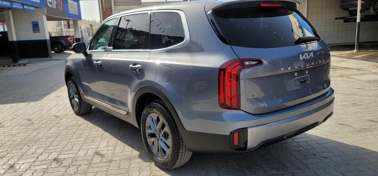 🏎️تلورايد 2025مشحونه للبصره 
السعر واصل الميناء مع التصليح وبدون كمرك:179$
#بالإمكان_ادخالهابكتاب_الشهداء)
📍 كربلاء – مدينة المعارض – خلف مستشفى الكفيل
🏢 شركة موسكو للمزادات واستيراد السيارات رقم المعرض42

🟢 #مهندس_حسام 
 📞 +964 772 398 7605
💬 واتساب مباشر: wa.me/9647723987605
 
      
لدينا وكلاءفي جميع محافظات العراق لتنظيم العقد وضمان الحقوق
رابط كروب الواتساب لنشر جميع أنواع السيارات
https://chat.whatsapp.com/CMAwZHjMG6U27op8swuPLb?mode=gi_t
