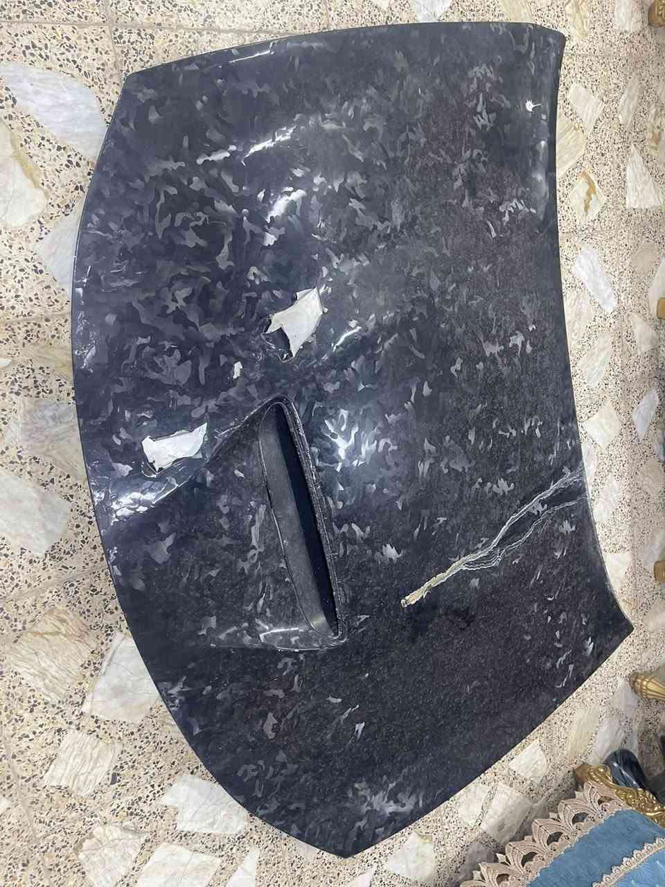 سلام عليكم 
بنيد جارجر فتحه وحده للبيع من يرهم من ال15 للخير مديل لونه رصاصي ومغلف اسود للتواصل مكاني نجف كوفه

***********
