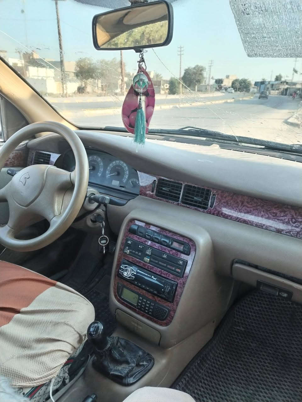 يا الله سلام عليكم ورحمة الله
سيارة سمند للبيع مديل ١١ رقم انكليزي نجف بسمي
السعر ٣٥ وبيها مجال الشراي يتصل وبي خير ويدلل ***********
