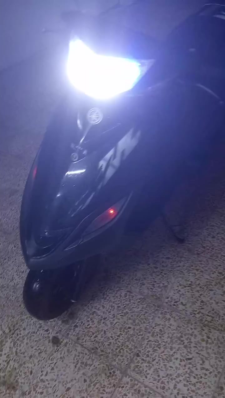 سلام عليكم شباب مطور ماكس ثعلب لبيع  مكينه فول ويرمنيه كله شغاله سلف شغل سعر 350 بي مجال هذا رقم  توصل وتساب ***********
