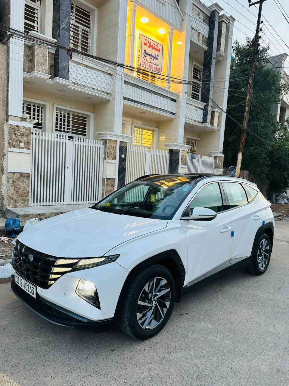 للبيع توكسان 2023 خليجي فول مواصفات بانوراما 
ماشيه 55 الف بعده كله بوضع الشركه 
سعره 215 مجال بسيط 
بغداد الشعب 
***********
