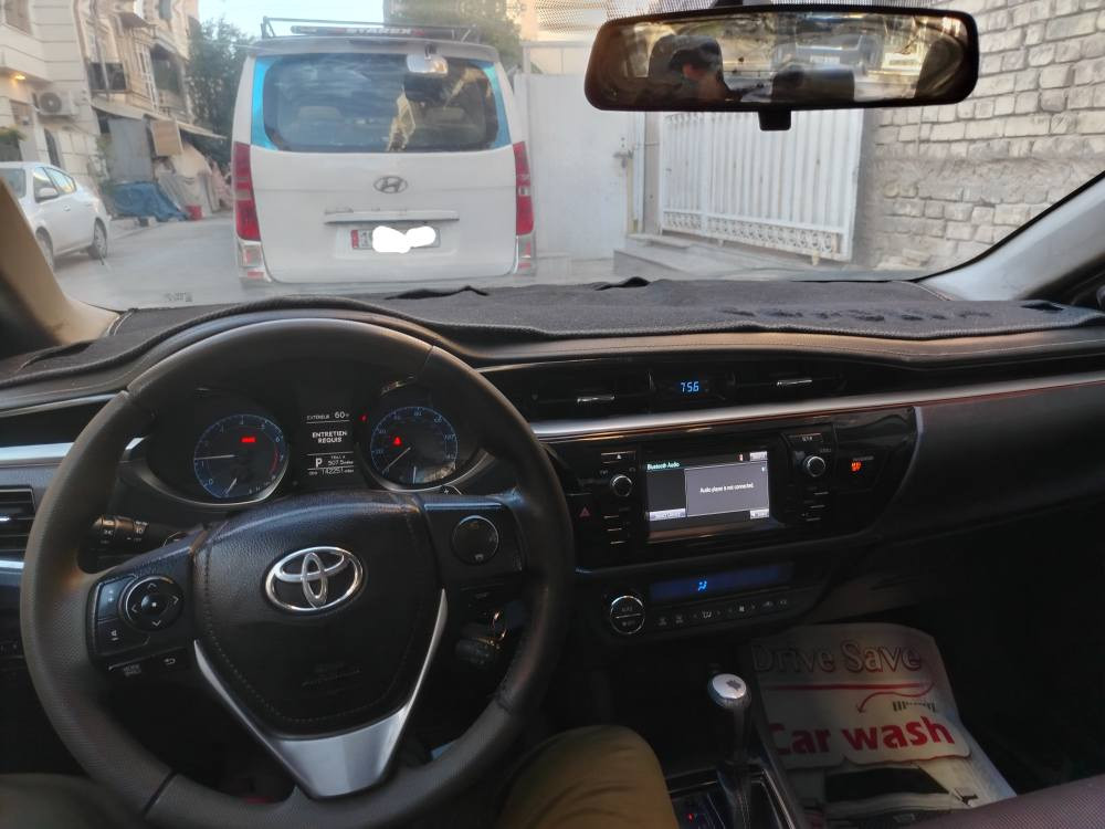 كورلا 2016 وارداميركي فئه Se 
رقم سليمانيه بسمي 
مصبوغة عام اثر شخوط 
قياده ذاتيه 
شفتات سرعه 
كامره خلفيه 
شاشه لمس 
كشنات جلد
تبريدثلج
السعرالمطلوب ٩٥ وبيها مجال للشراي 

هاتف *********** مكان السياره بغداد الكاظمية بغداد, العراق
